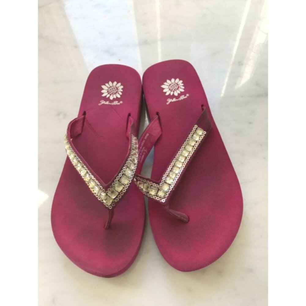 Yellow Box Pink Sparky Flip Flops